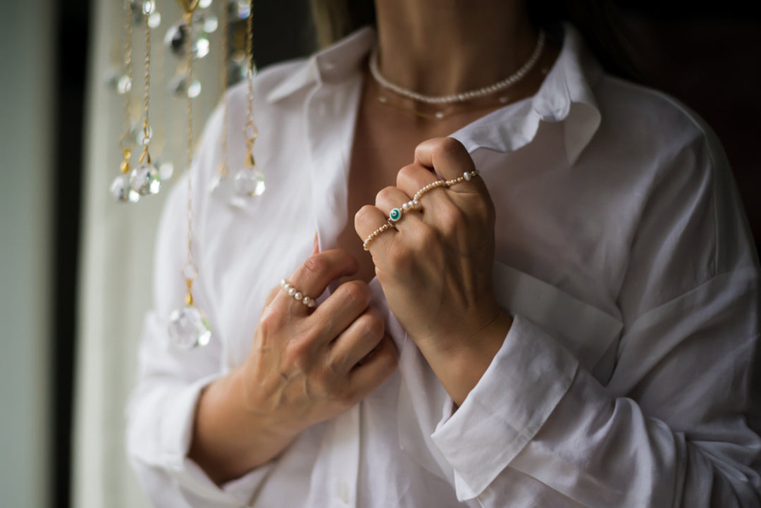 Dainty Pearl Ring