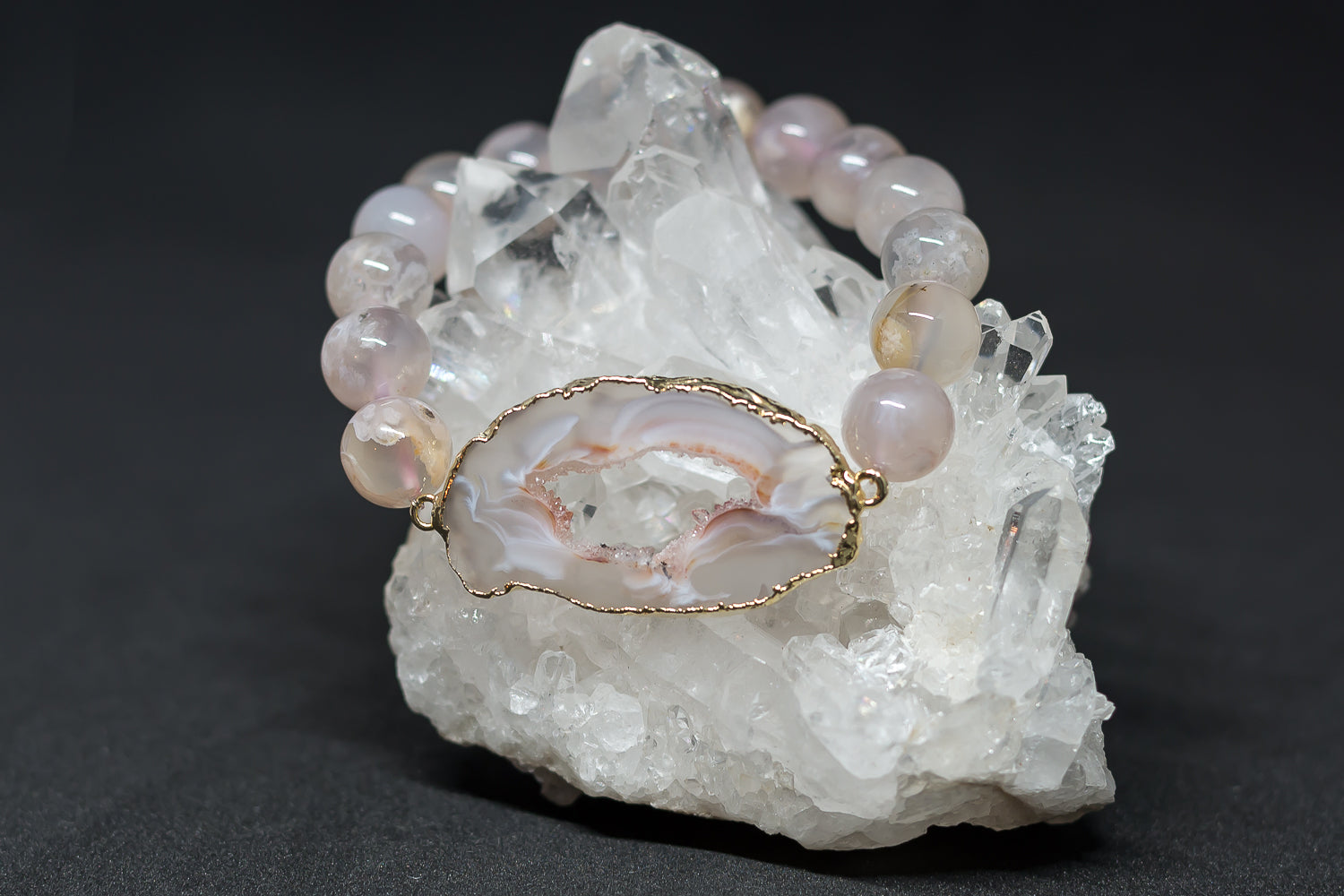 Flower Agate Stretchy Bracelet with Druzy Agate Oco Geode Slice Electroplated in Gold